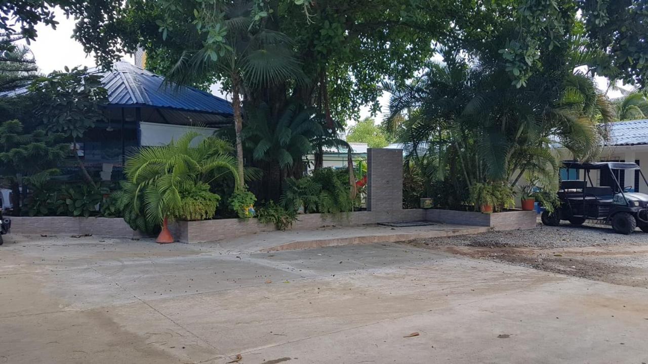 Alojamiento San Martin San Andrés Exteriör bild
